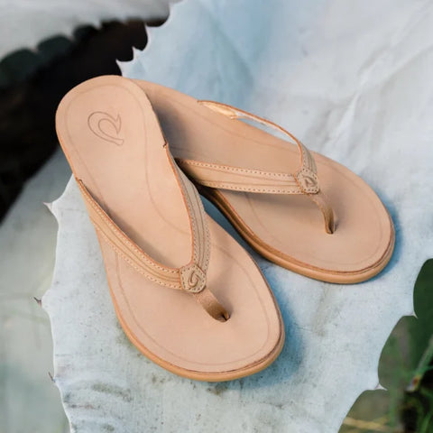 Olukai Women's Honu Sandals, Flip Flops, Shoes